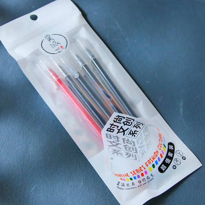 Red and Black Gel Pens (5-Pack) - Master