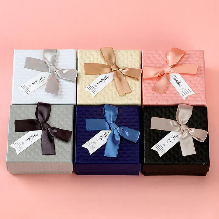 Bow-tie Gift Box - Master